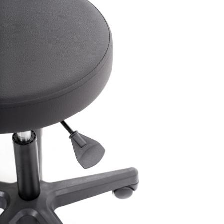 Стул мастера со спинкой низкий на пластиковом пятилучье Призма эко-1